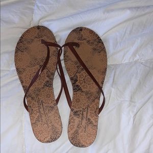 American Eagle Sandals